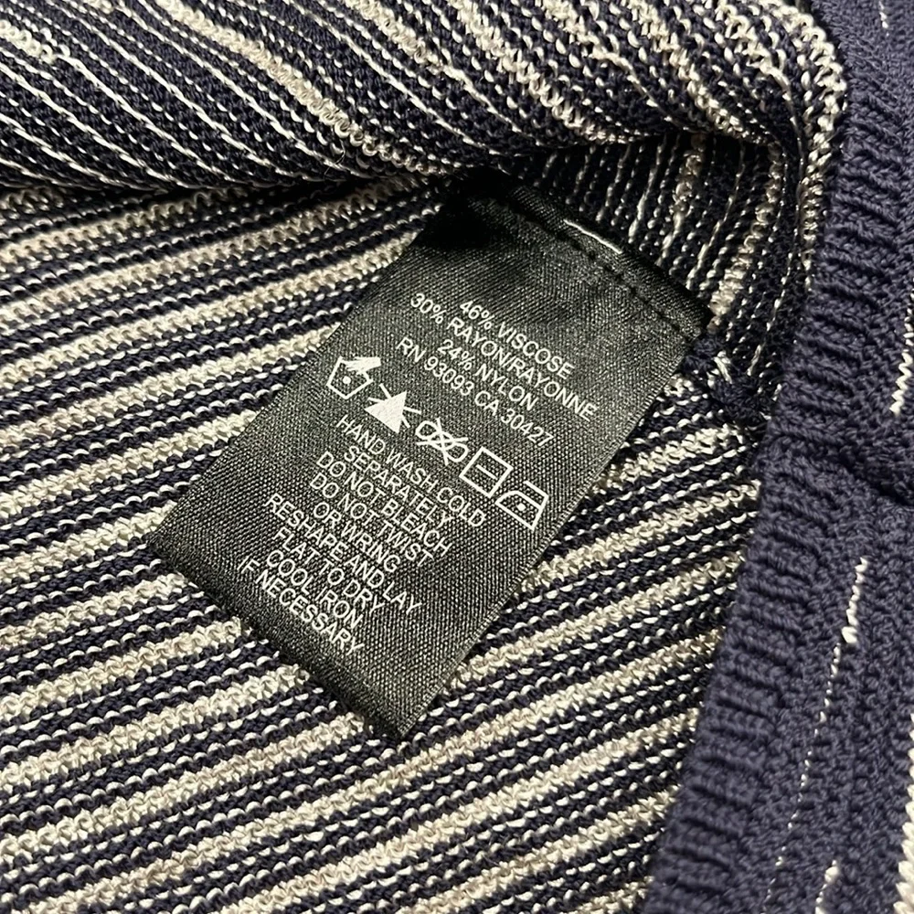 Nic+Zoe | Blue &‎ Grey Textured Zebra Sweater | Plus Size (Est. 3X)
